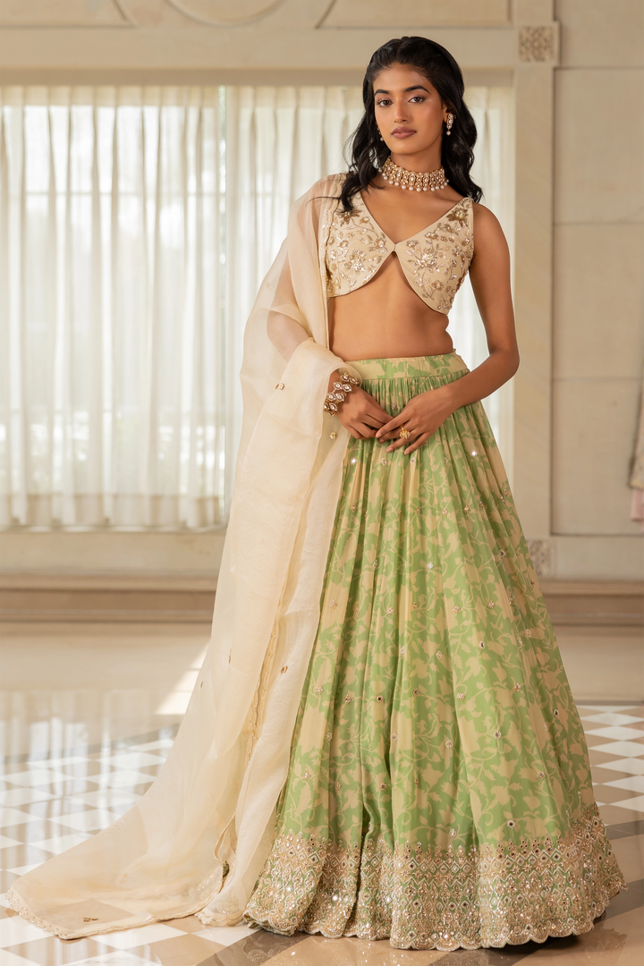 AKINA LEHENGA SET
