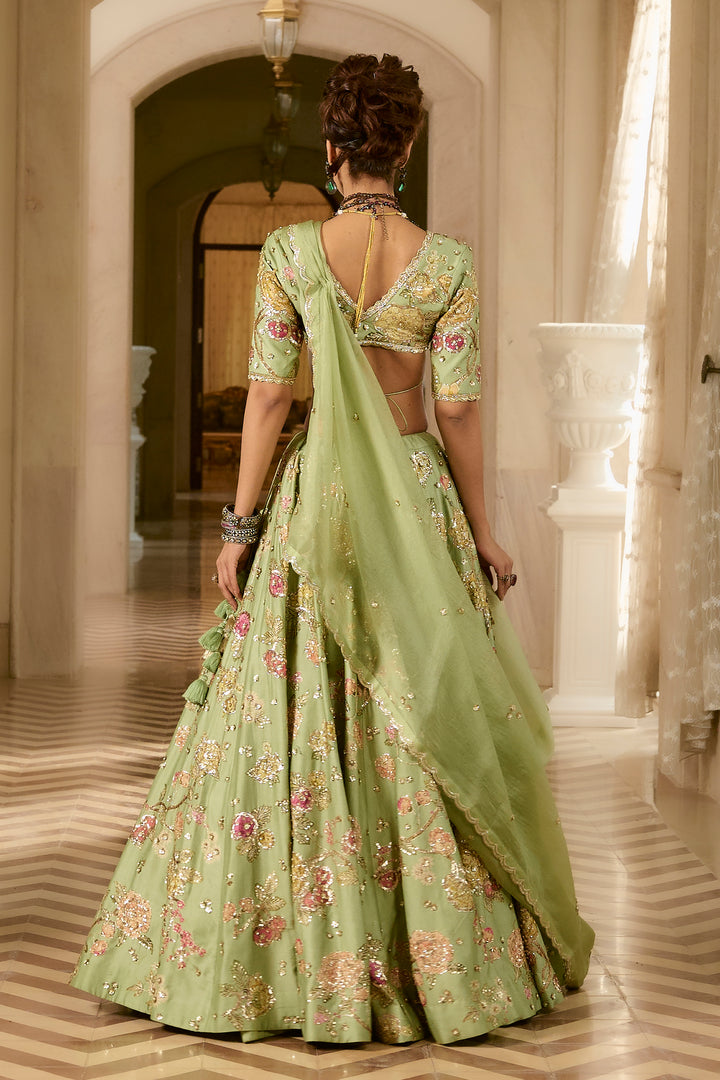 APHRODITE LEHENGA SET