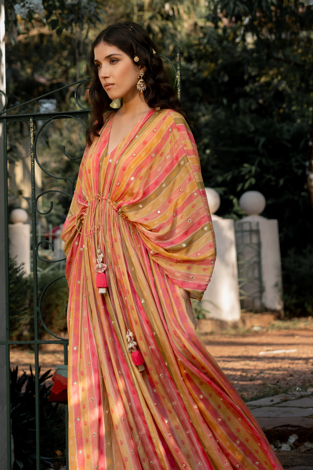 BELLE KAFTAN