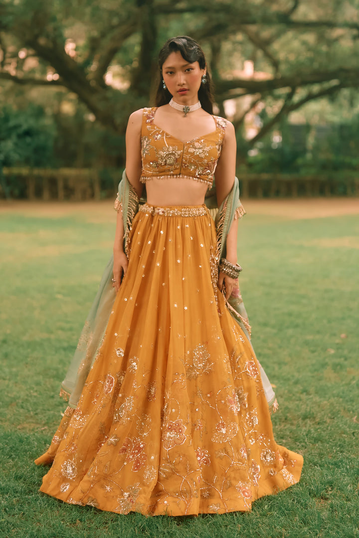 ELINOR LEHENGA
