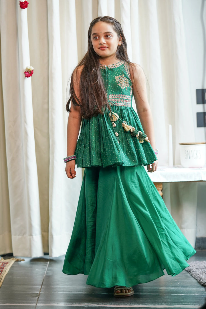 Merlia peplum set