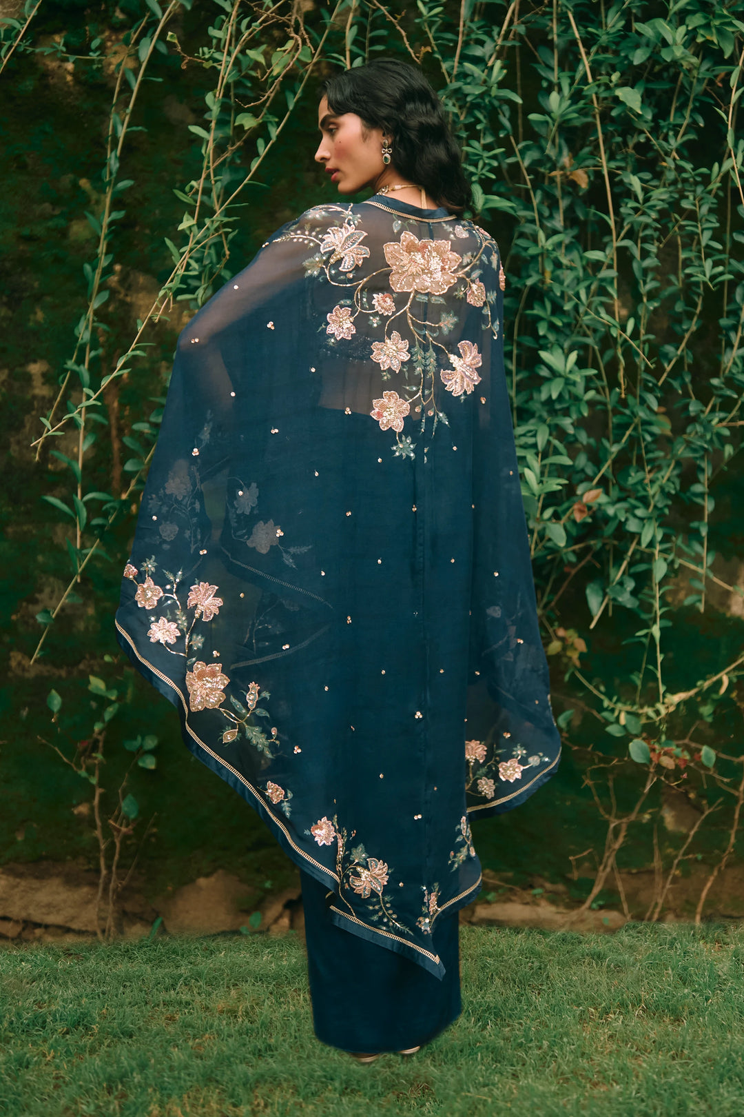 STARLIGHT CAPE SET