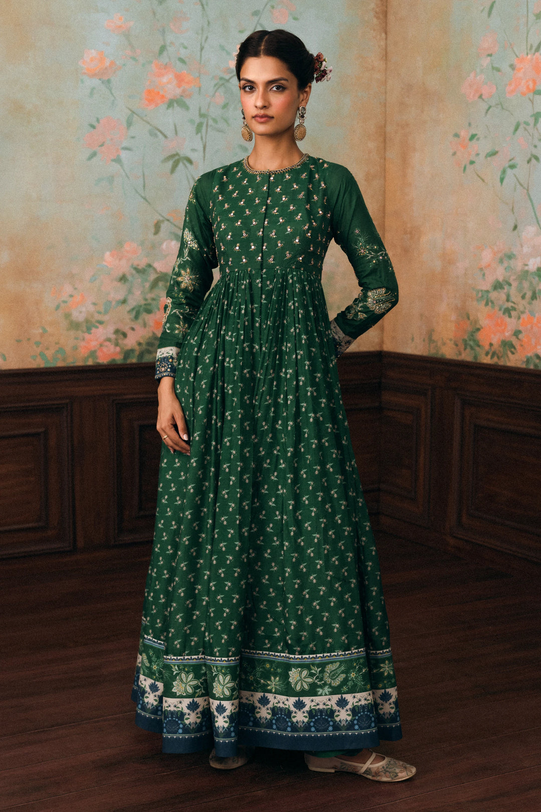 Erika Anarkali set
