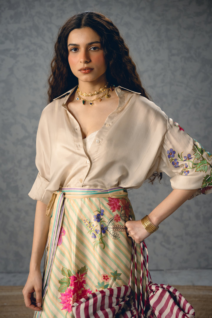 lya skirt set