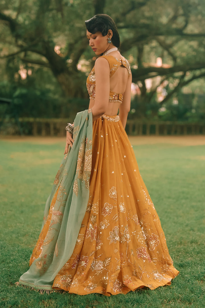 ELINOR LEHENGA