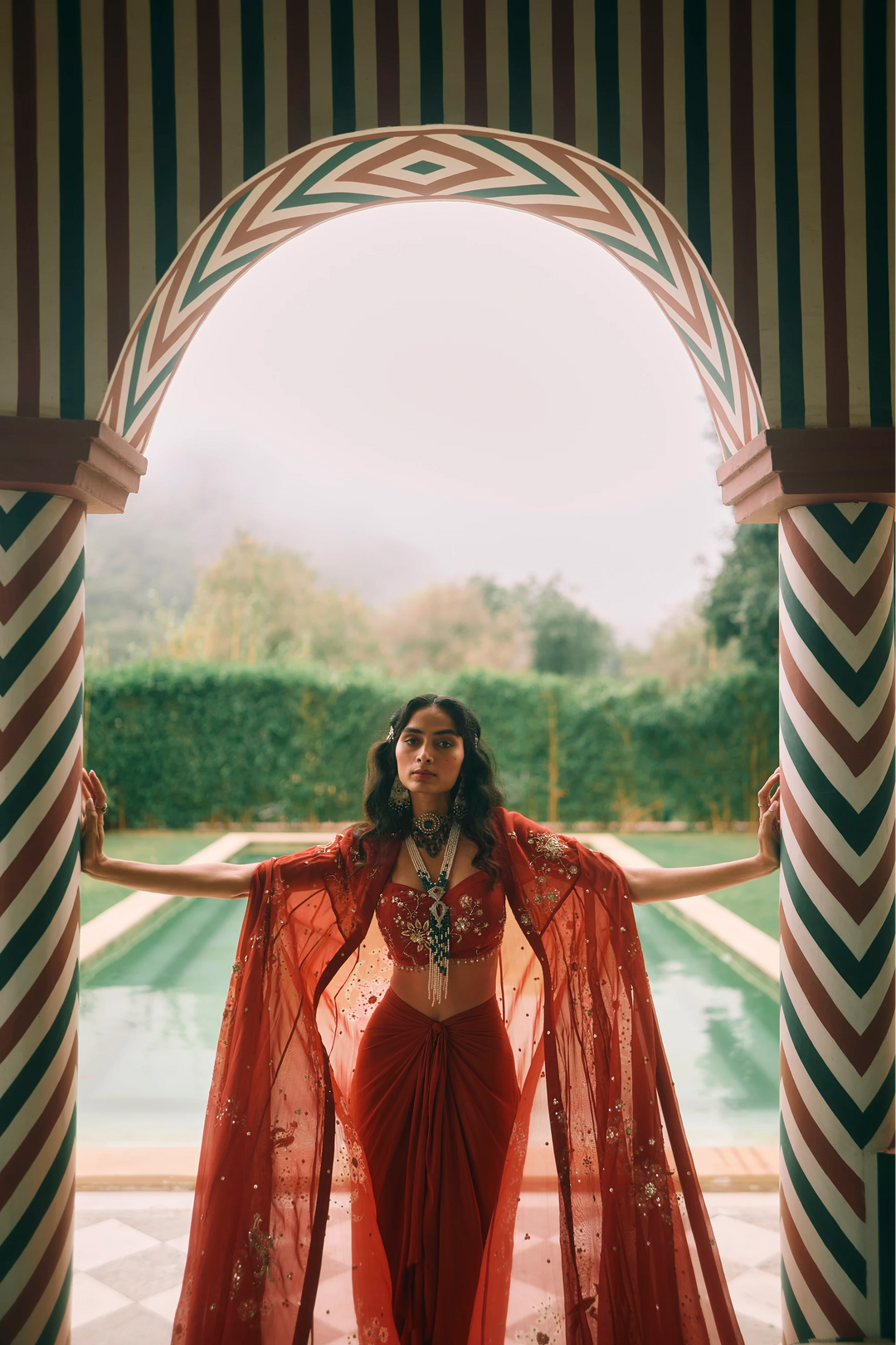 MARIANNE CAPE SET