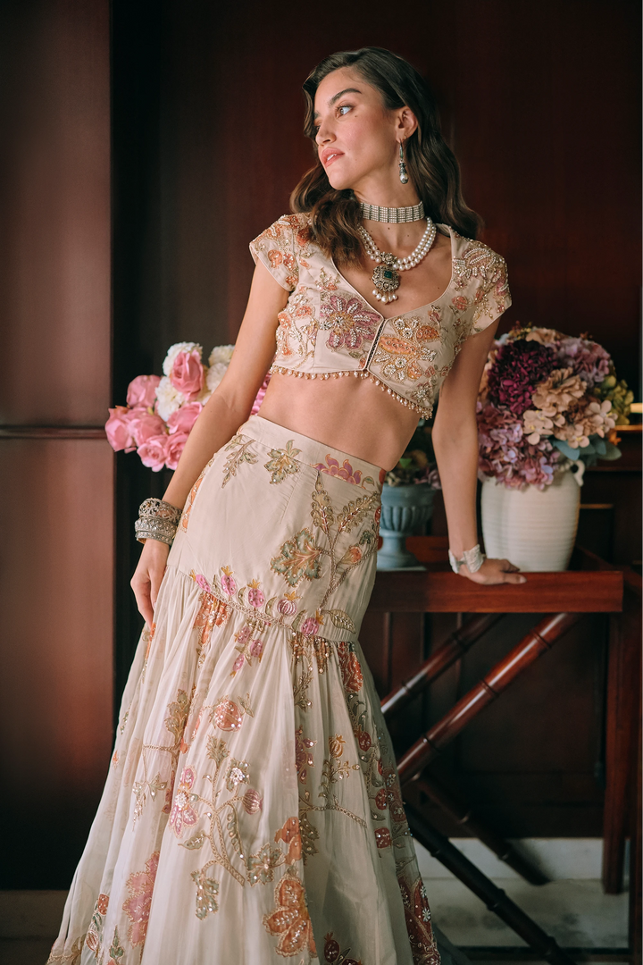 MAELIS LEHENGA SET
