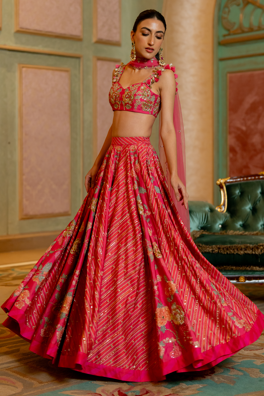 AVIVA LEHENGA SET