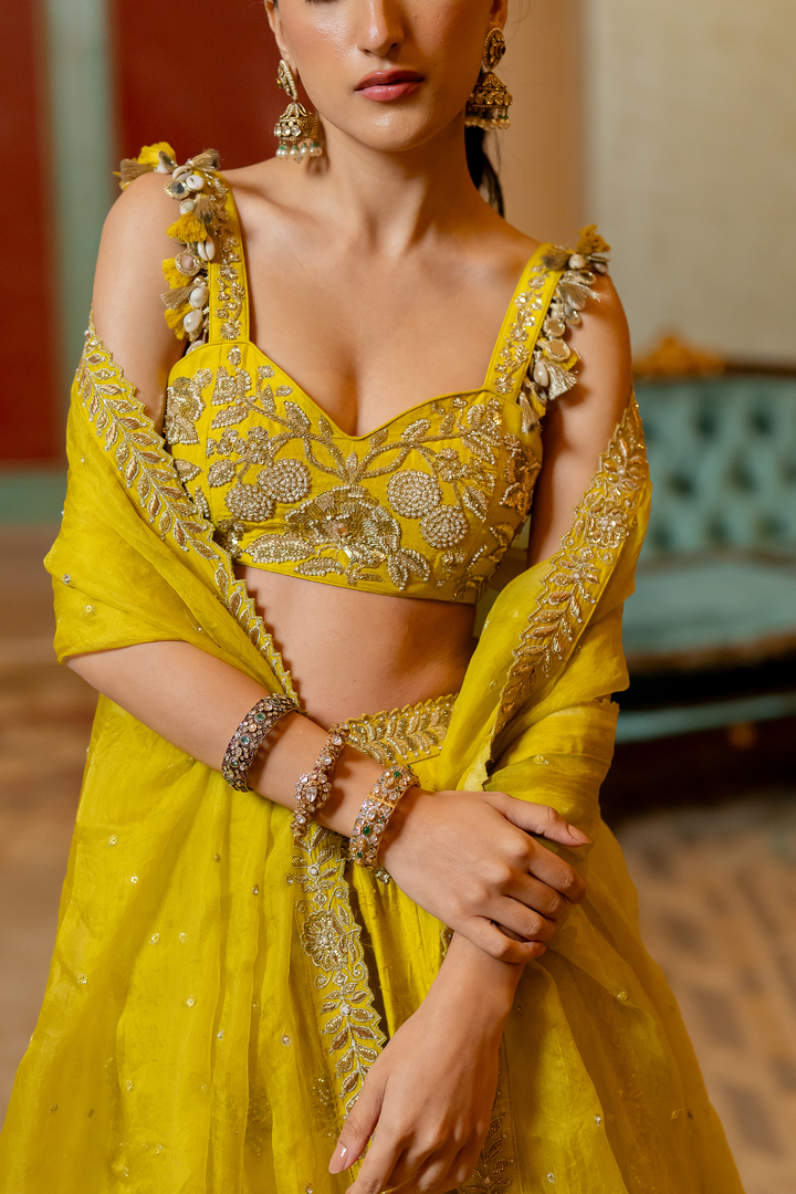 FIONA LEHENGA SET