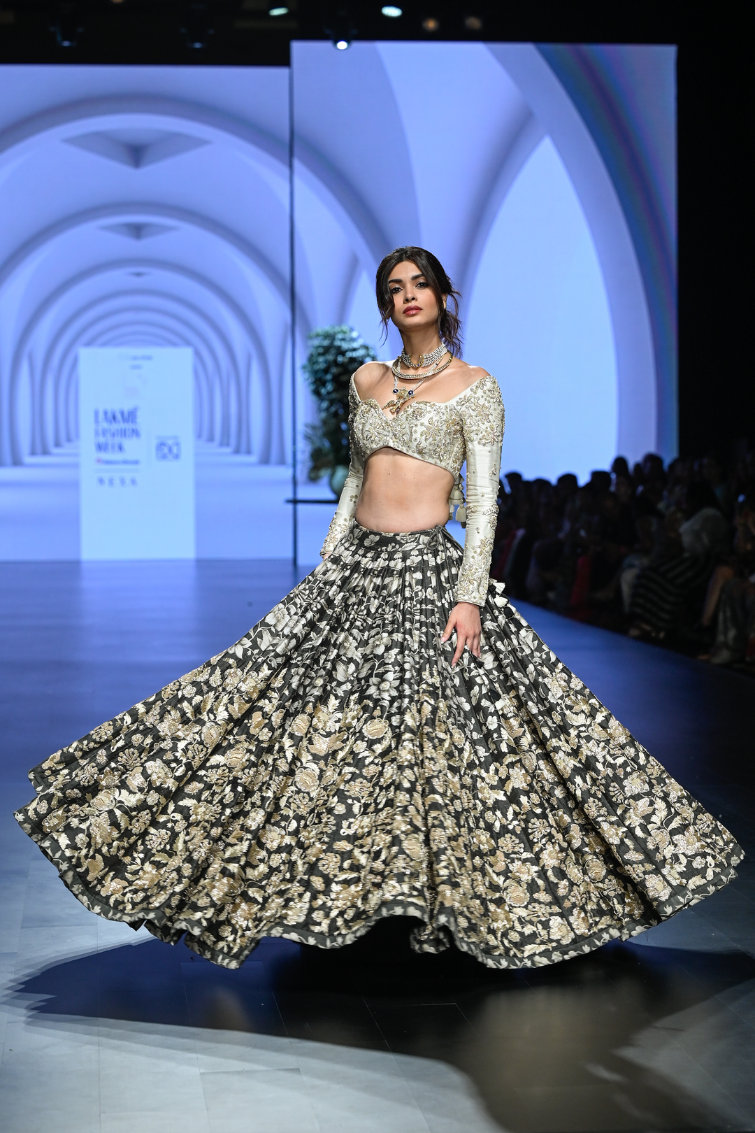 ATHENA LEHENGA SET