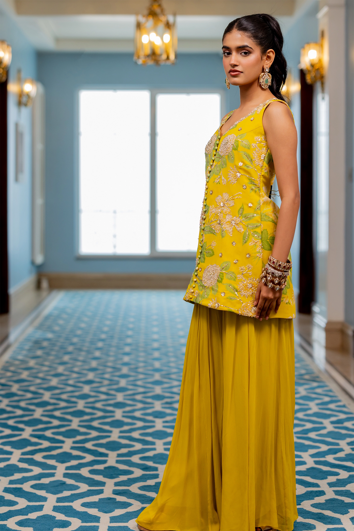 YANIKA KURTA SET – YELLOW