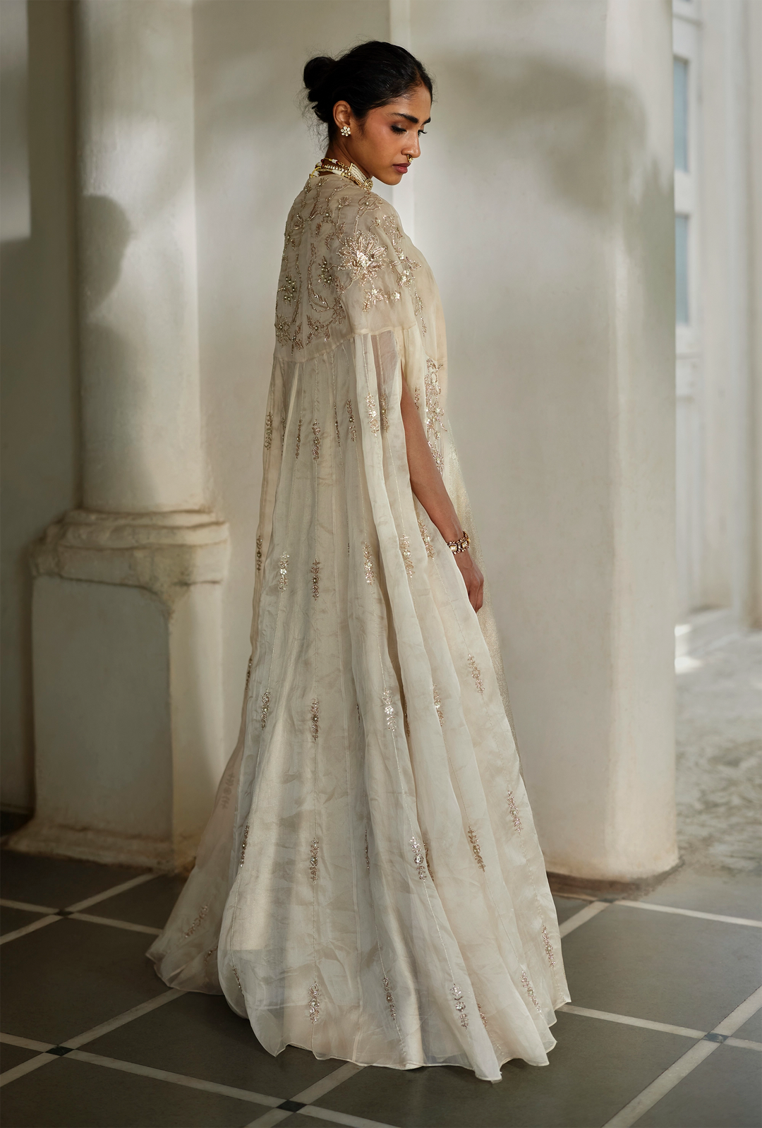 LUMI CAPE ANARKALI SET