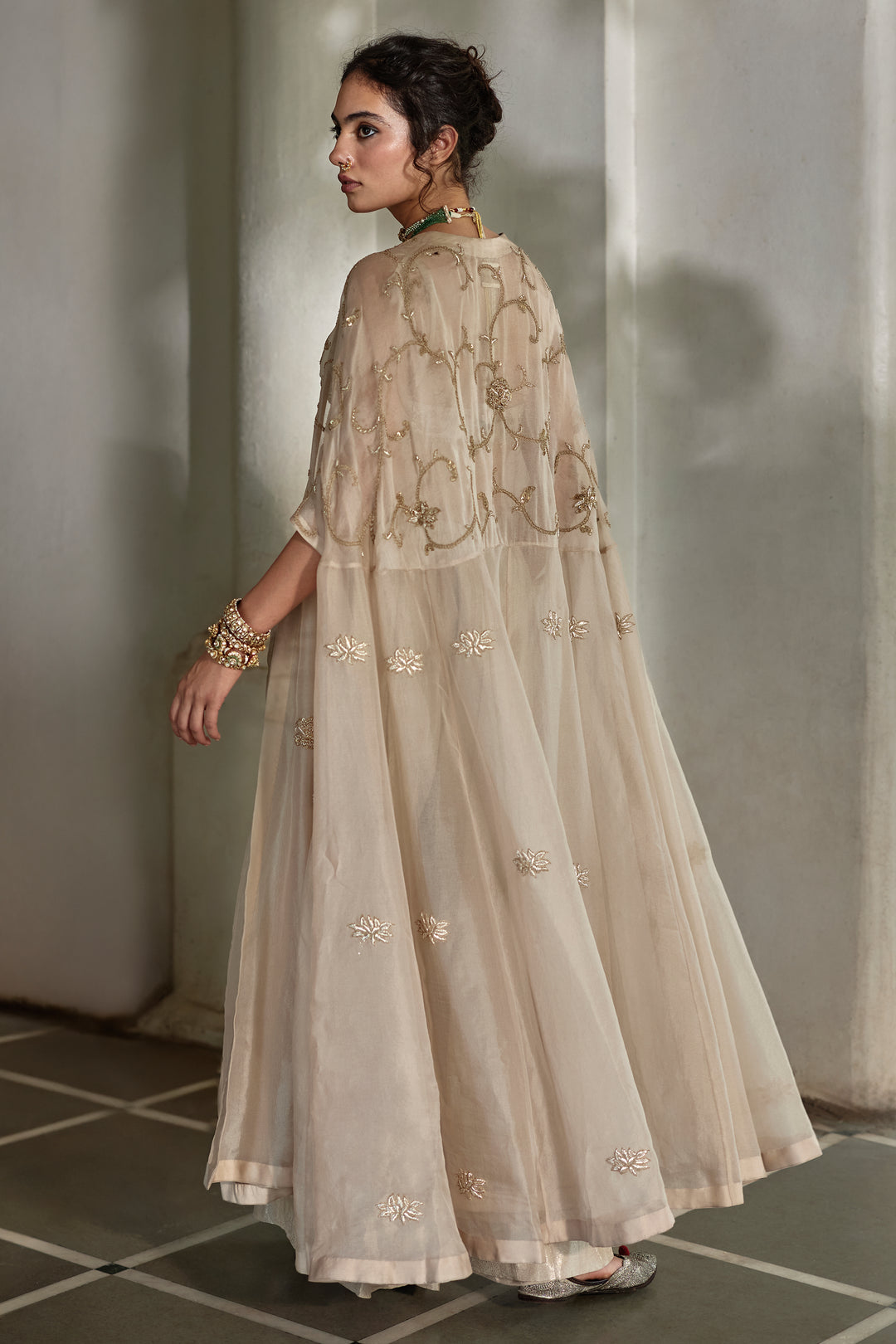 AIRA CAPE PALAZZO SET