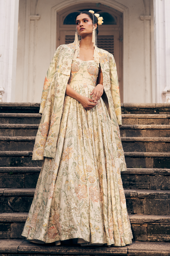 Surveen Chawla in the ELISE ANARKALI SET