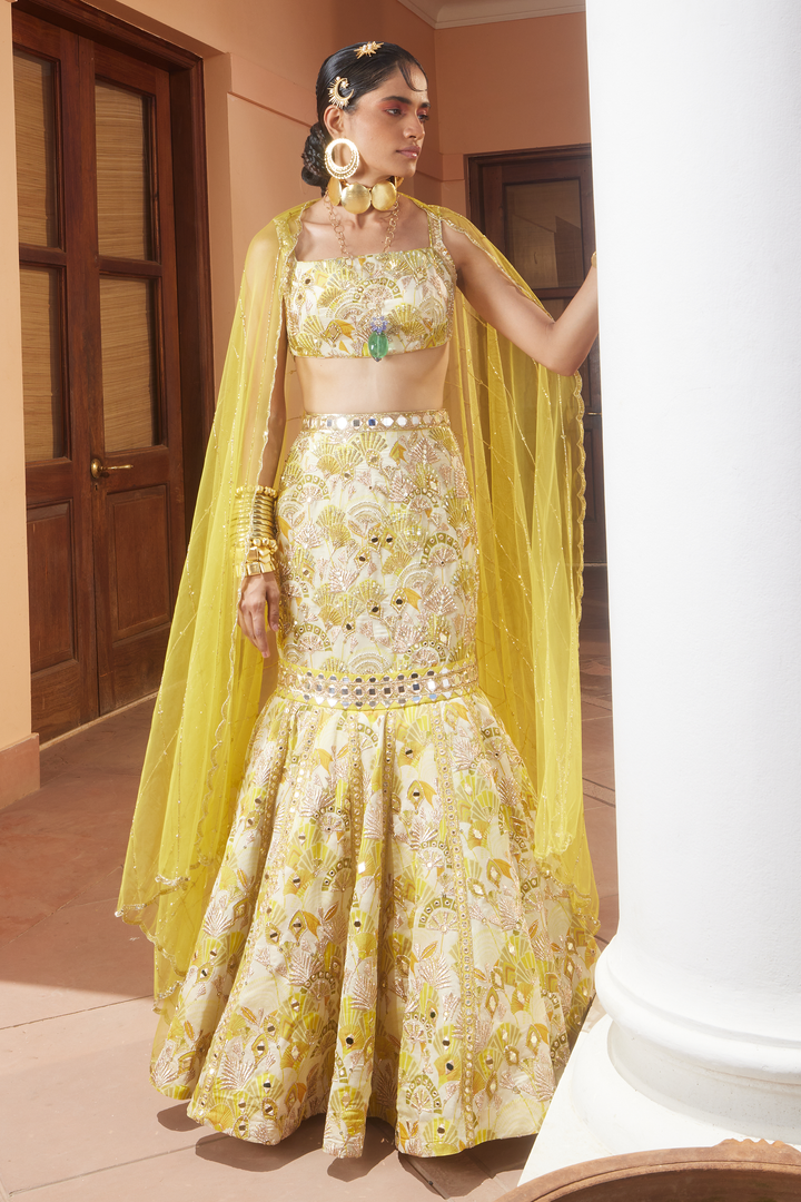 LORRAINE LEHENGA SET