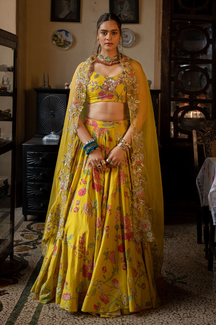 INAAYA LEHENGA SET