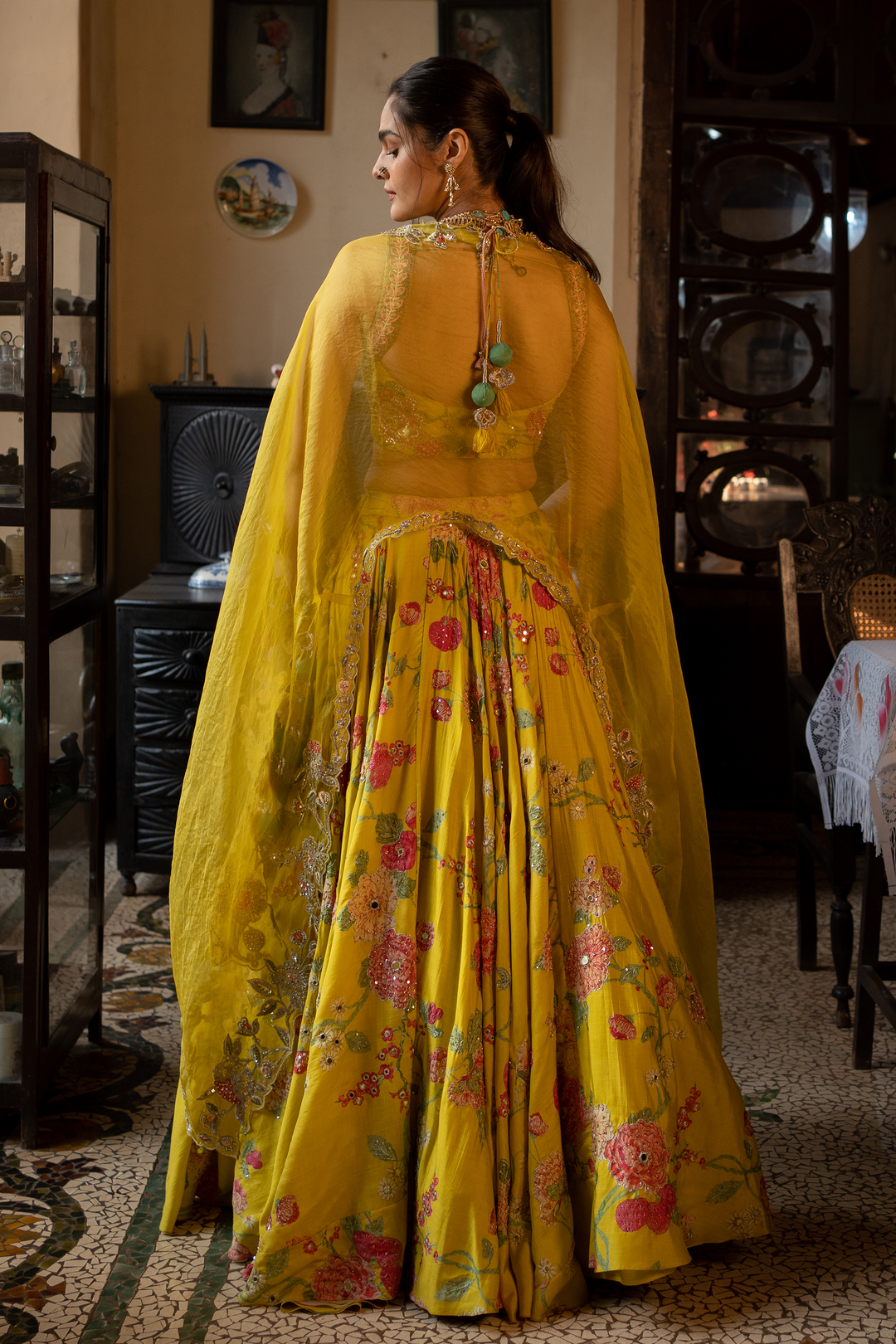 Sukhneett Wadhwa in the INAAYA LEHENGA SET