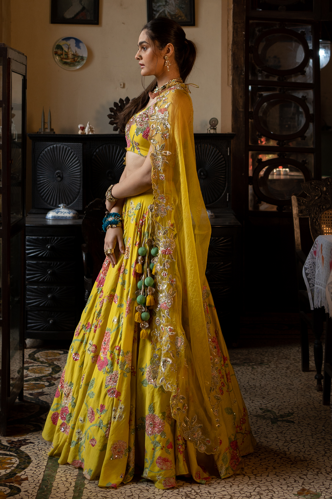 Sukhneett Wadhwa in the INAAYA LEHENGA SET