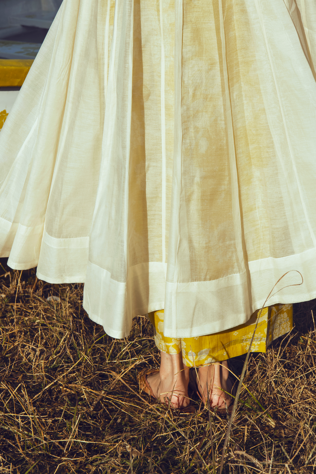 LIVA ANARKALI SET – OFF WHITE