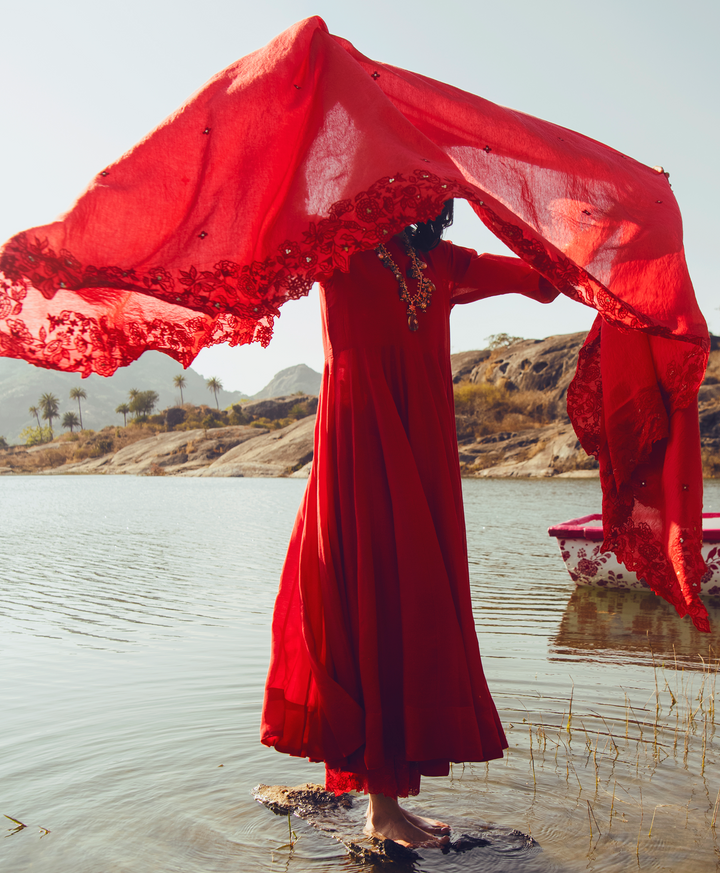 VELMA ANARKALI SET – RED