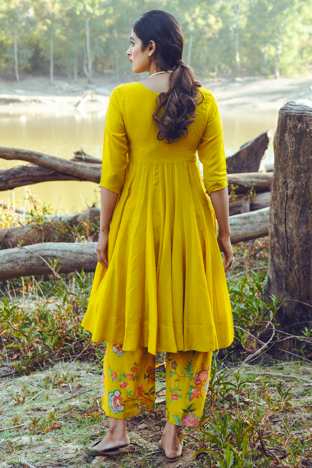 LIVA ANARKALI SET – YELLOW